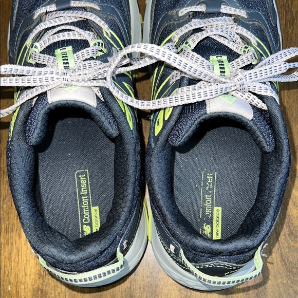 New Balance Trail 410v7 Navy Blue Sneakers WT410LP7 Womens Size 10 - Picture 9 of 14